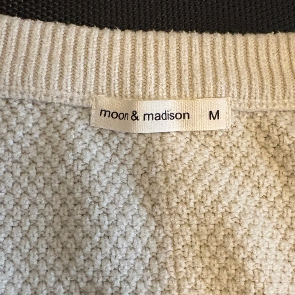 moon & madison Cream Textured Knit Women's Top